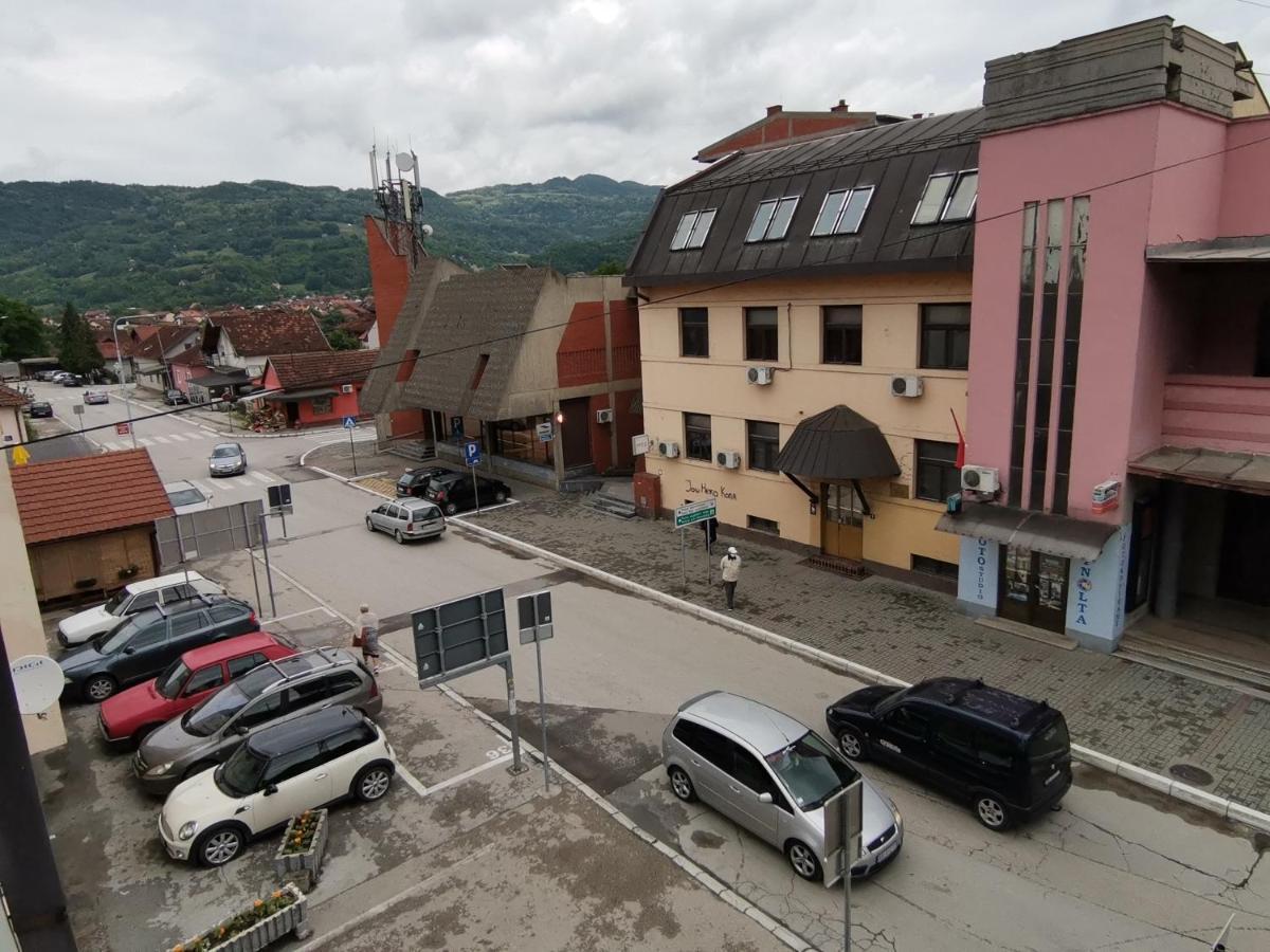 Fantastik Lägenhet Bajina Basta Exteriör bild